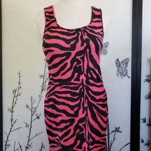 [American Dream] Coral & Black Tiger Stripe Tank